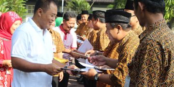 Kepala KUA Terima Sepeda Motor Dari Bupati Karanganyar