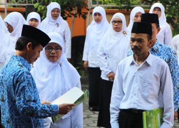 Pahlawan Tanpa Tanda Jasa Madrasah Terima SK Inpassing