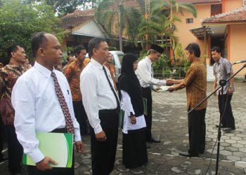 Serahkan SK CPNS K2, Kakankemenag tegaskan tentang transparansi