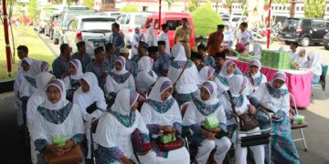 Jamaah Haji Karanganyar Berangkat Ke Tanah Suci