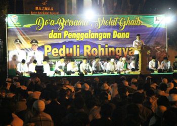 Ribuan Umat Islam Karanganyar Doa Bersama Peduli Rohingya