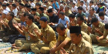 Karanganyar gelar shalat Istisqo meminta hujan