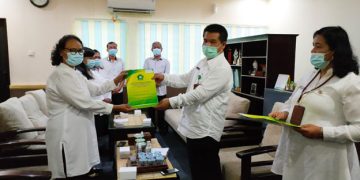 Wiharso Serahkan SK Penyuluh Katolik Non PNS