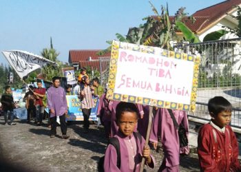 Sambut Ramadhan, KUA Tawangmangu Juga Menggelar Pawai Taaruf