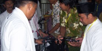 Serahkan Sepeda Ontel, Bupati Galakkan Program Wajib Mengaji