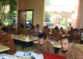 Mustain Minta Pegawai Kemenag Hormati Pekerjaannya