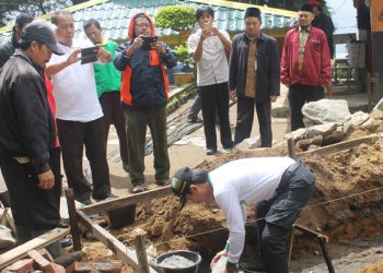 Kemenag Bangun Mushola di Pintu Masuk Pendakian Gunung Lawu