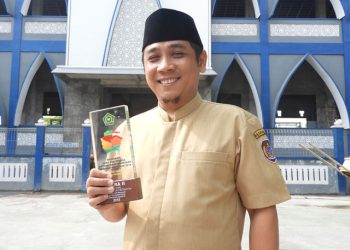 Guru MIM Karanganyar Raih Penghargaan Nasional