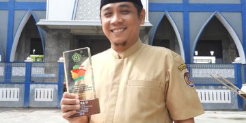 Guru MIM Karanganyar Raih Penghargaan Nasional