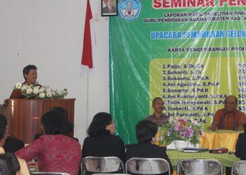 Kelompok Kerja Guru Kristen Selenggarakan Seminar Pendidikan