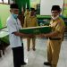 Kepala Kemenag Serahkan Bantuan DMI Pusat ke 435 Masjid di Karanganyar