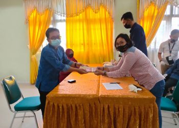 Kemenag Bersama BNI Menyerahkan BOP Covid 19 Kepada TPQ di Karanganyar