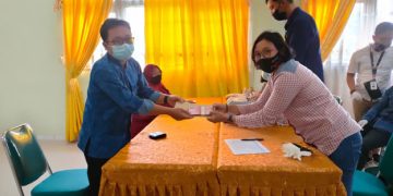 Kemenag Bersama BNI Menyerahkan BOP Covid 19 Kepada TPQ di Karanganyar