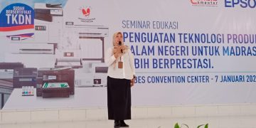 Seminar Edukasi Bersama EPSON  Penguatan Teknologi Produk Dalam Negeri Untuk Madrasah Lebih Berprestasi