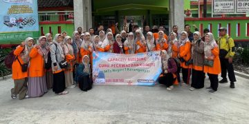 Kegiatan Capacity Building MTsN 1 Karanganyar: